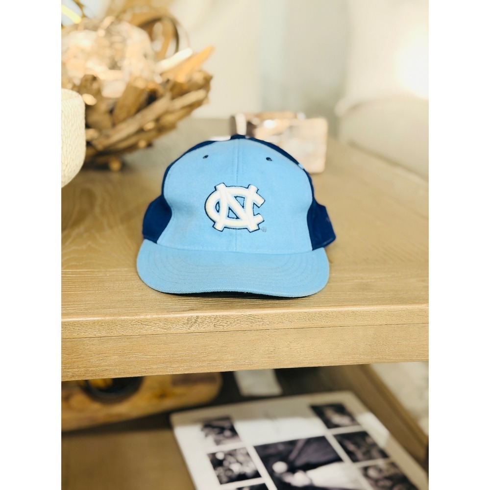 Vintage UNC North Carolina Tar Heels Steve & Barry's Fitted Cap Size 7 3/8 NCAA